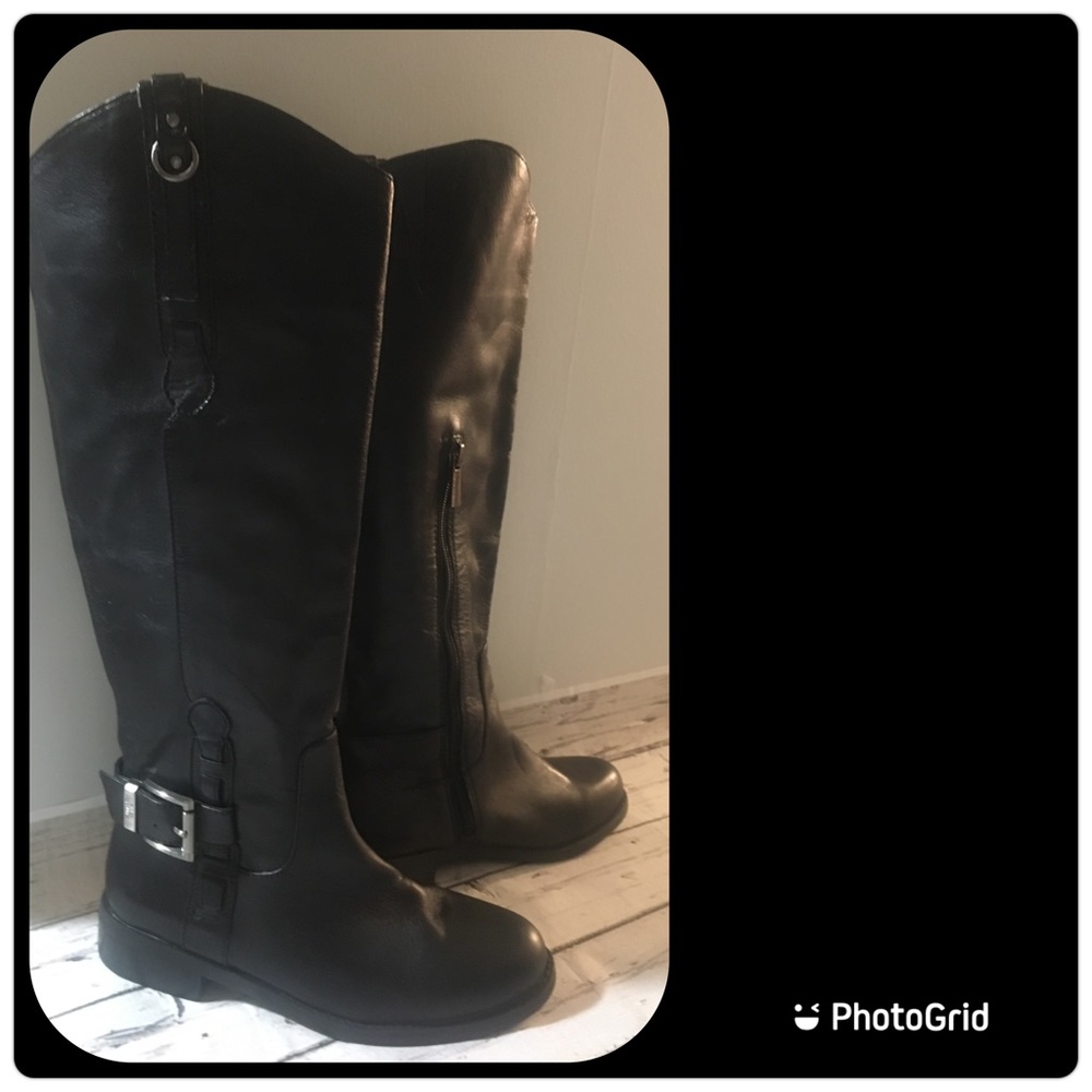 Vince Camuto, pull-on leather riding boots, buckle accent, inside zip. Sz 5.5